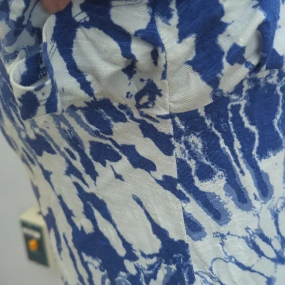 Lularoe olive top - Picture 3 of 7